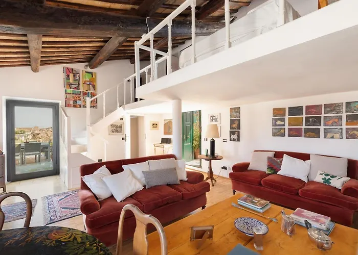 Farnese Stunning Penthouse | Romeloft